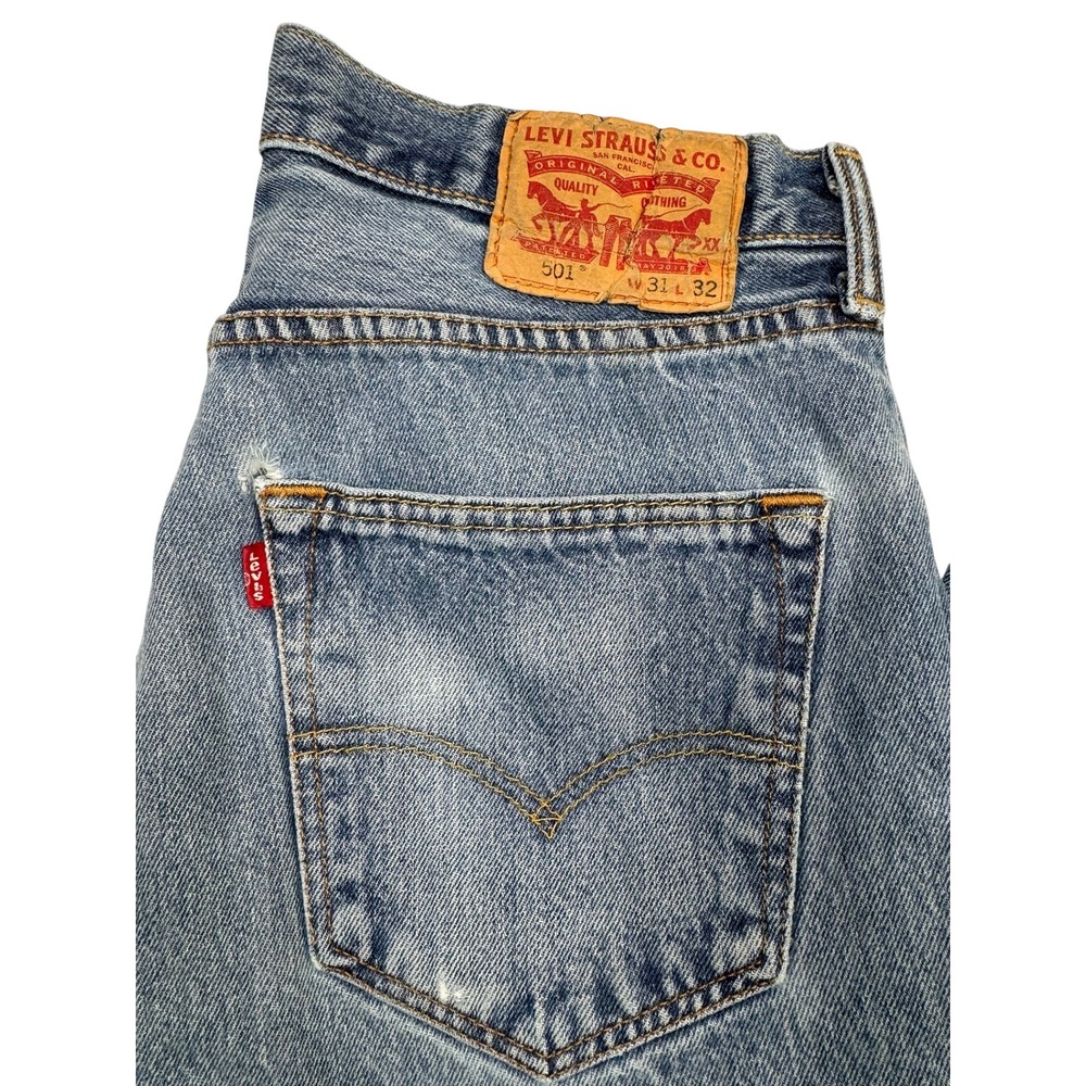 Vintage Levi 501 Jeans 1990s Mens 31x32 Blue Denim Button Fly Distressed - Picture 6 of 7